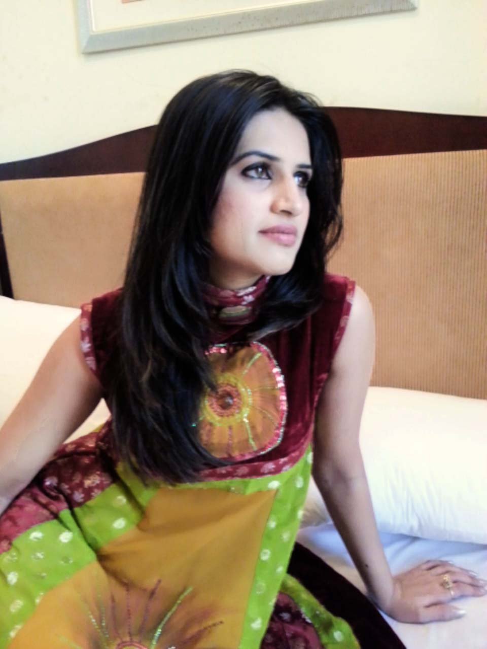 escorts in Residency Road